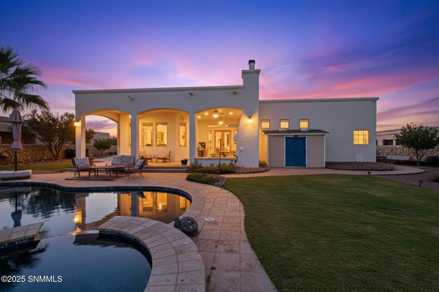 4123 Santa Lucia Arc, Las Cruces, NM 88005