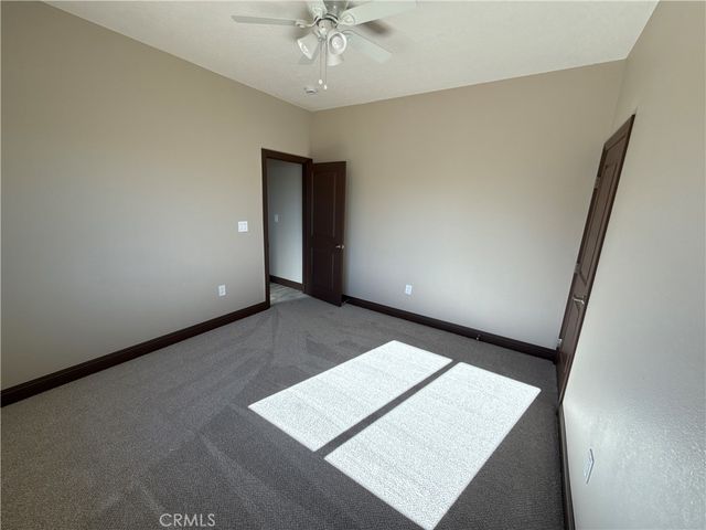 10466 10th Avenue, Hesperia, CA 92345