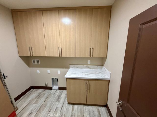 10466 10th Avenue, Hesperia, CA 92345