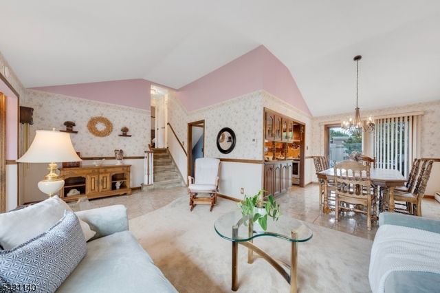11 Kilmer Dr, Woodbridge Twp., NJ 07067