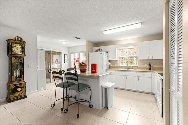 9690 SW 95TH TERRACE A, Ocala, FL 34481