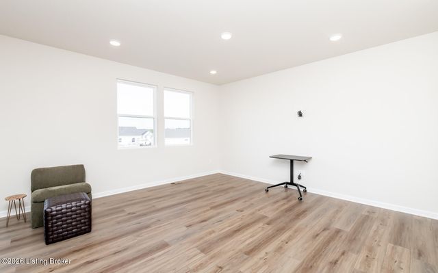 16937 Aiken Ridge Cir, Louisville, KY 40245