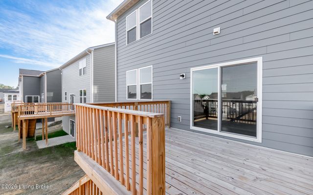 16937 Aiken Ridge Cir, Louisville, KY 40245