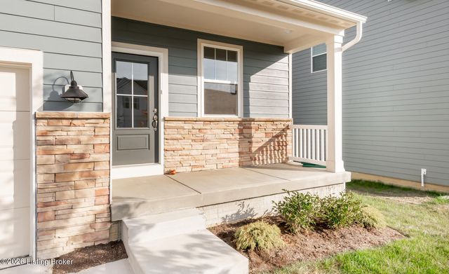 16937 Aiken Ridge Cir, Louisville, KY 40245