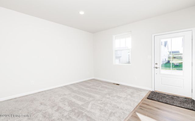 16937 Aiken Ridge Cir, Louisville, KY 40245