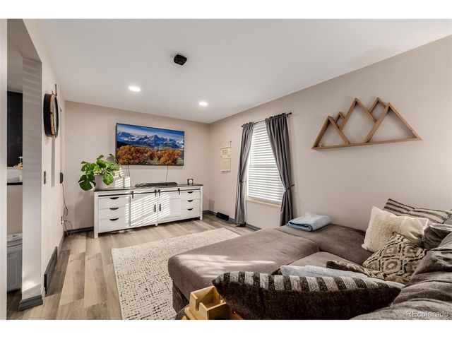 10587 W 107th Ave, Westminster, CO 80021