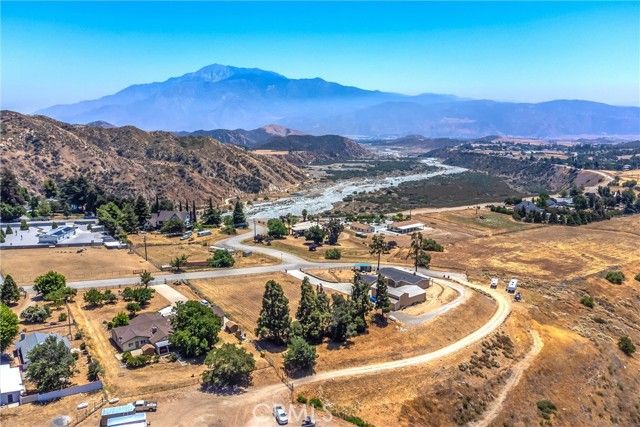 8767 Peach Summit Drive, Banning, CA 92220