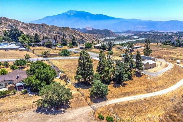 8767 Peach Summit Drive, Banning, CA 92220