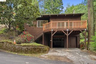 33 Eastwood Ct, Oakland, CA 94611