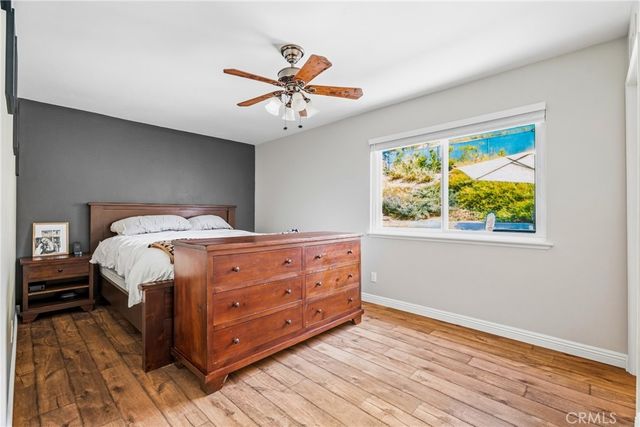 27394 Onlee, Saugus, CA 91350
