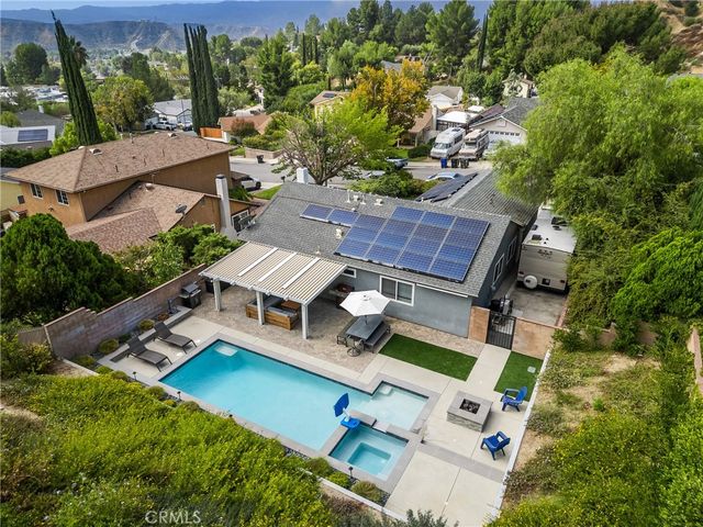 27394 Onlee, Saugus, CA 91350