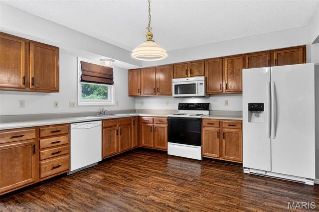 1049 Goss Court 2150B, Wentzville, MO 63385