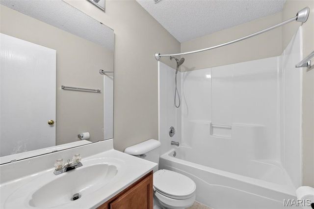 1049 Goss Court 2150B, Wentzville, MO 63385
