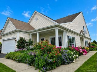 10 Louden Loop, Mount Sinai, NY 11766