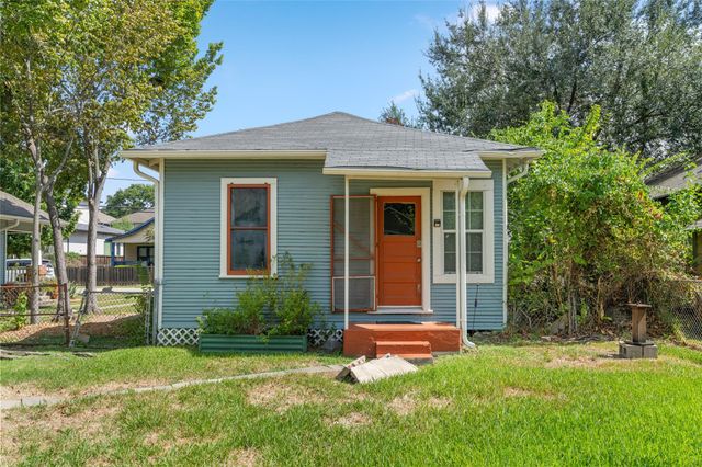 1417 Lawrence Street, Houston, TX 77008