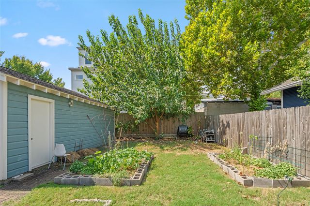 1417 Lawrence Street, Houston, TX 77008