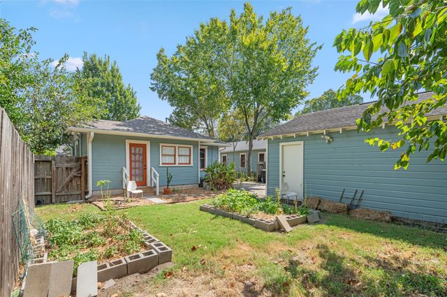 1417 Lawrence Street, Houston, TX 77008