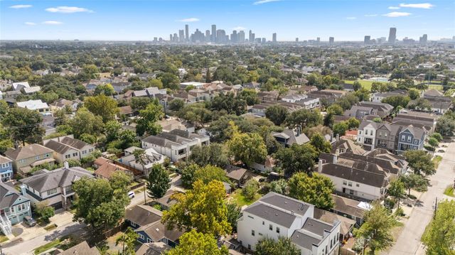 1417 Lawrence Street, Houston, TX 77008