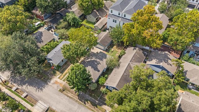 1417 Lawrence Street, Houston, TX 77008