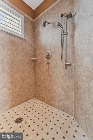 22 LEIGH DR, Ocean Pines, MD 21811