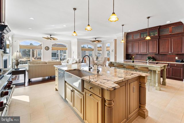 22 LEIGH DR, Ocean Pines, MD 21811