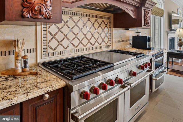 22 LEIGH DR, Ocean Pines, MD 21811