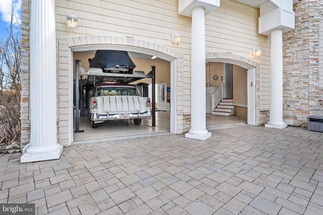 22 LEIGH DR, Ocean Pines, MD 21811