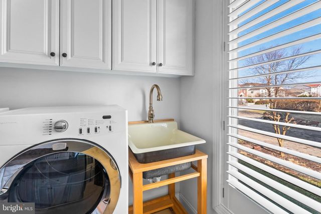 22 LEIGH DR, Ocean Pines, MD 21811