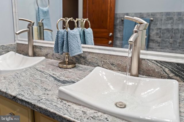 22 LEIGH DR, Ocean Pines, MD 21811