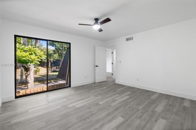 14289 SW 94th Cir Ln 103-26, Miami, FL 33186