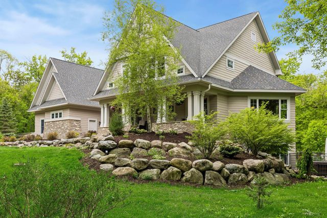 4420 Morning Dove Avenue N, Stillwater, MN 55082