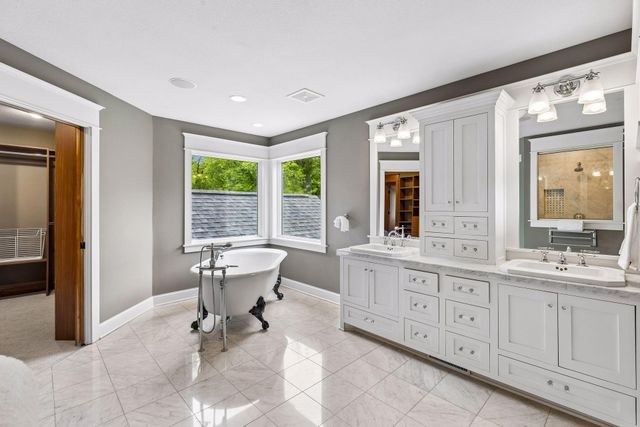 4420 Morning Dove Avenue N, Stillwater, MN 55082