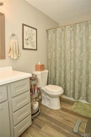 2221 Highland Hill Drive D, St Peters, MO 63376