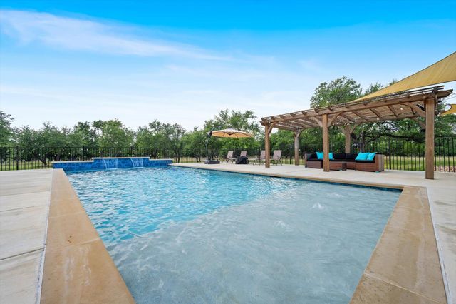 638 Strada Luca, Florence, TX 76527