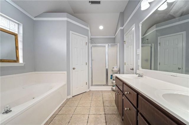 4009 Meadow Run Drive, Mobile, AL 36619