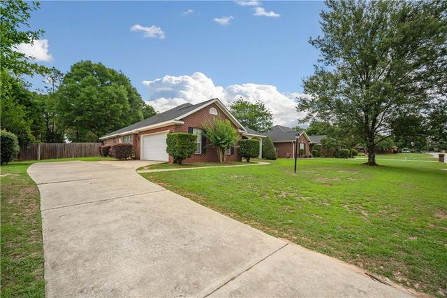 4009 Meadow Run Drive, Mobile, AL 36619