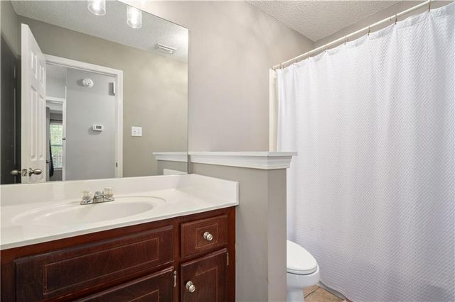 4009 Meadow Run Drive, Mobile, AL 36619