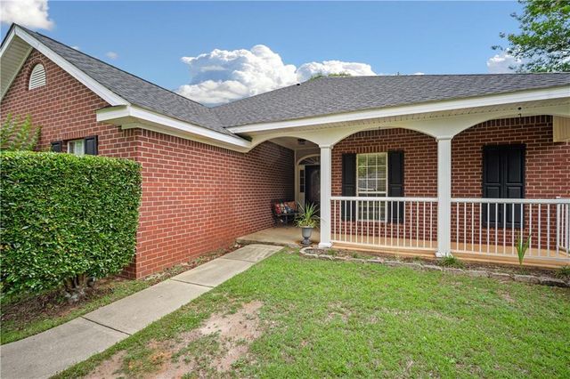 4009 Meadow Run Drive, Mobile, AL 36619