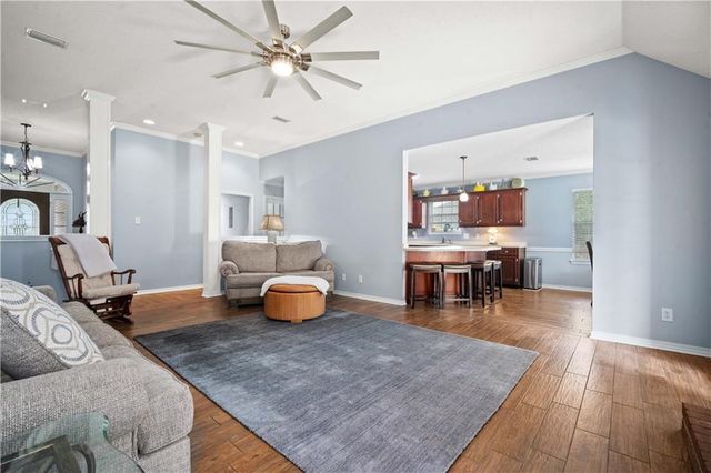 4009 Meadow Run Drive, Mobile, AL 36619