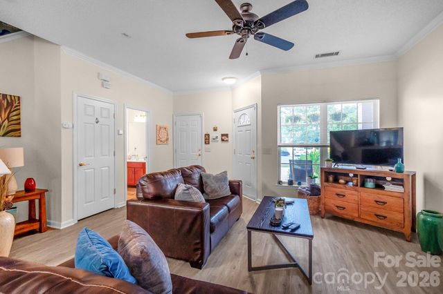 2713 Mill Valley Court, Matthews, NC 28105