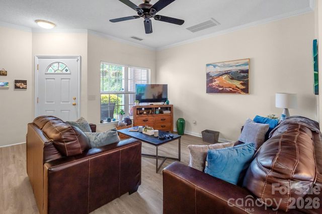 2713 Mill Valley Court, Matthews, NC 28105