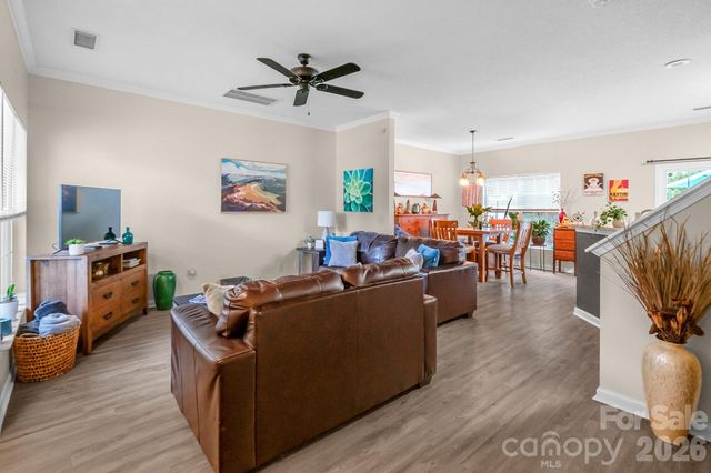 2713 Mill Valley Court, Matthews, NC 28105