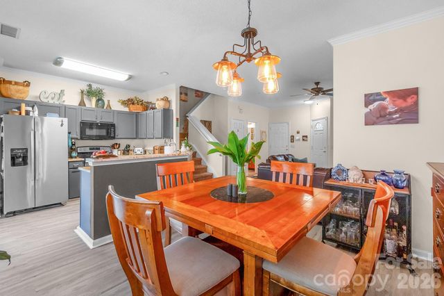 2713 Mill Valley Court, Matthews, NC 28105