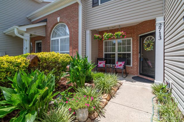2713 Mill Valley Court, Matthews, NC 28105