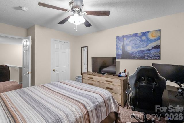 2713 Mill Valley Court, Matthews, NC 28105