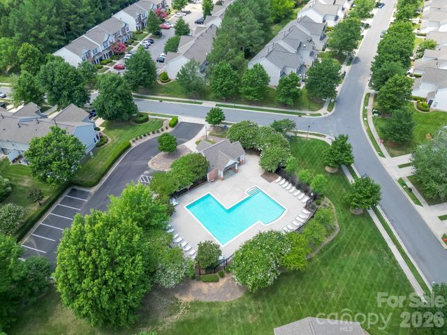 2713 Mill Valley Court, Matthews, NC 28105