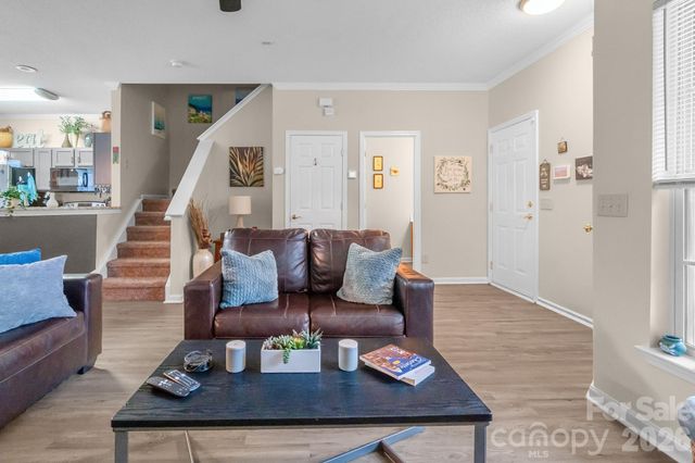 2713 Mill Valley Court, Matthews, NC 28105