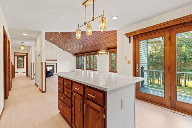 740 Aldro Road, Hudson, WI 54016