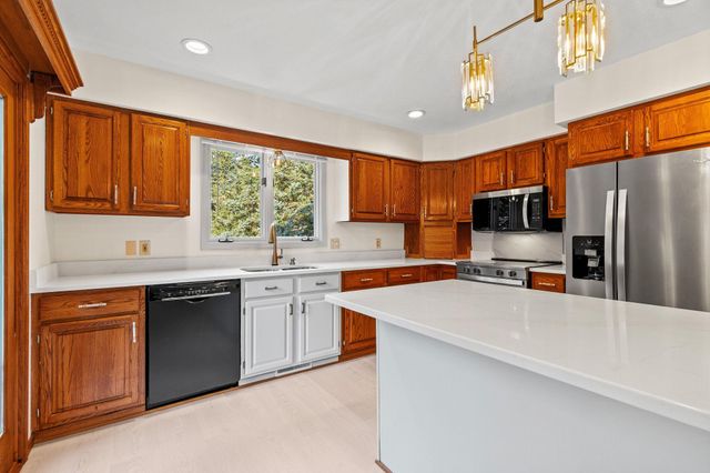 740 Aldro Road, Hudson, WI 54016