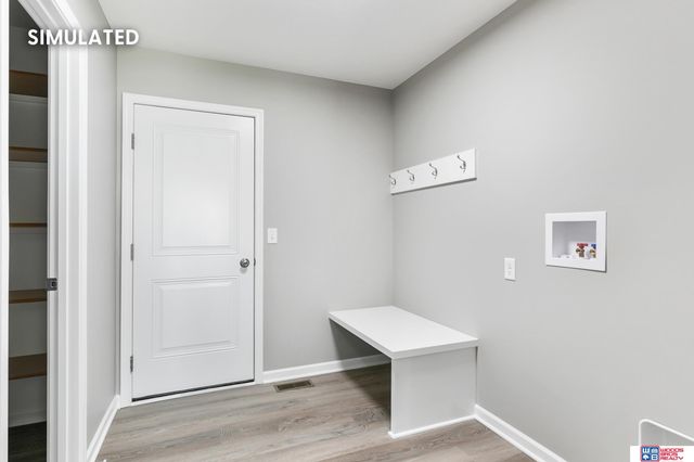 805 Regiment Road, Lincoln, NE 68527